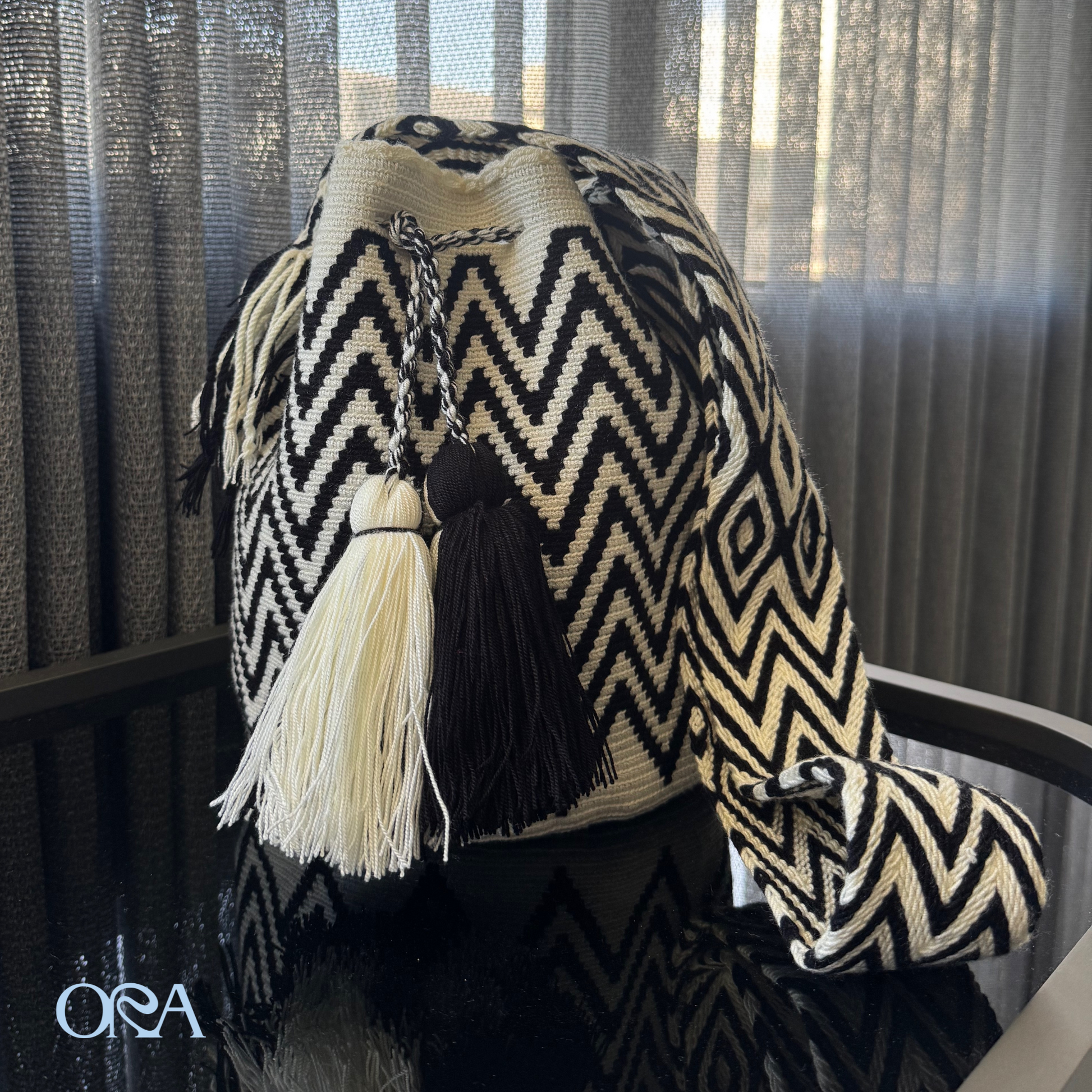Wayuu Bag Black and White Pattern - ORA
