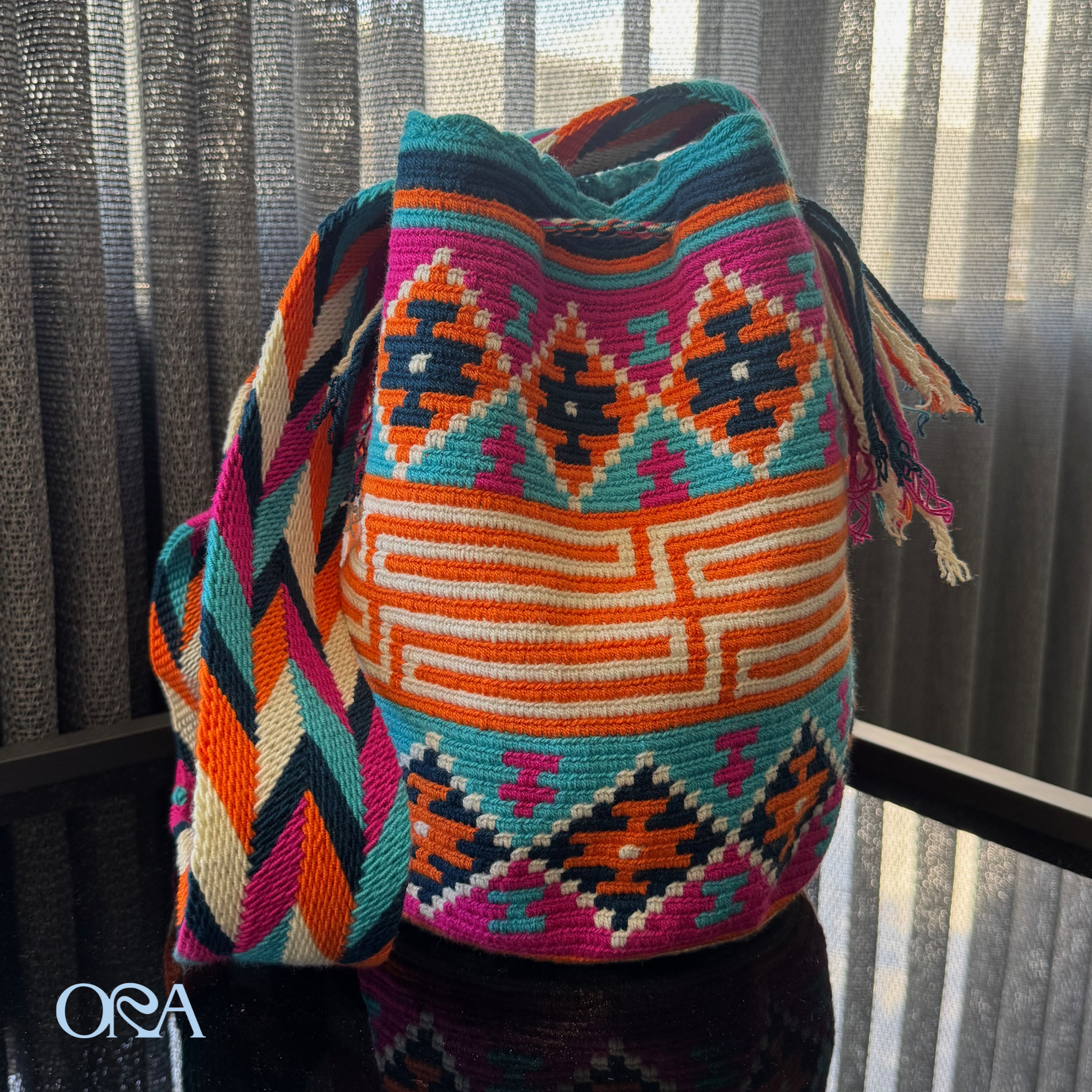 Wayuu Bag Orange and White Pattern - ORA