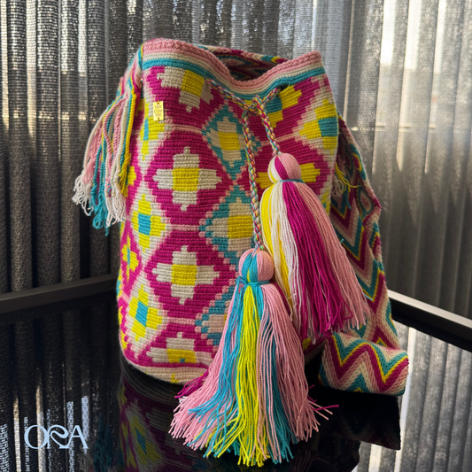 Wayuu Bag Petals Pattern - ORA