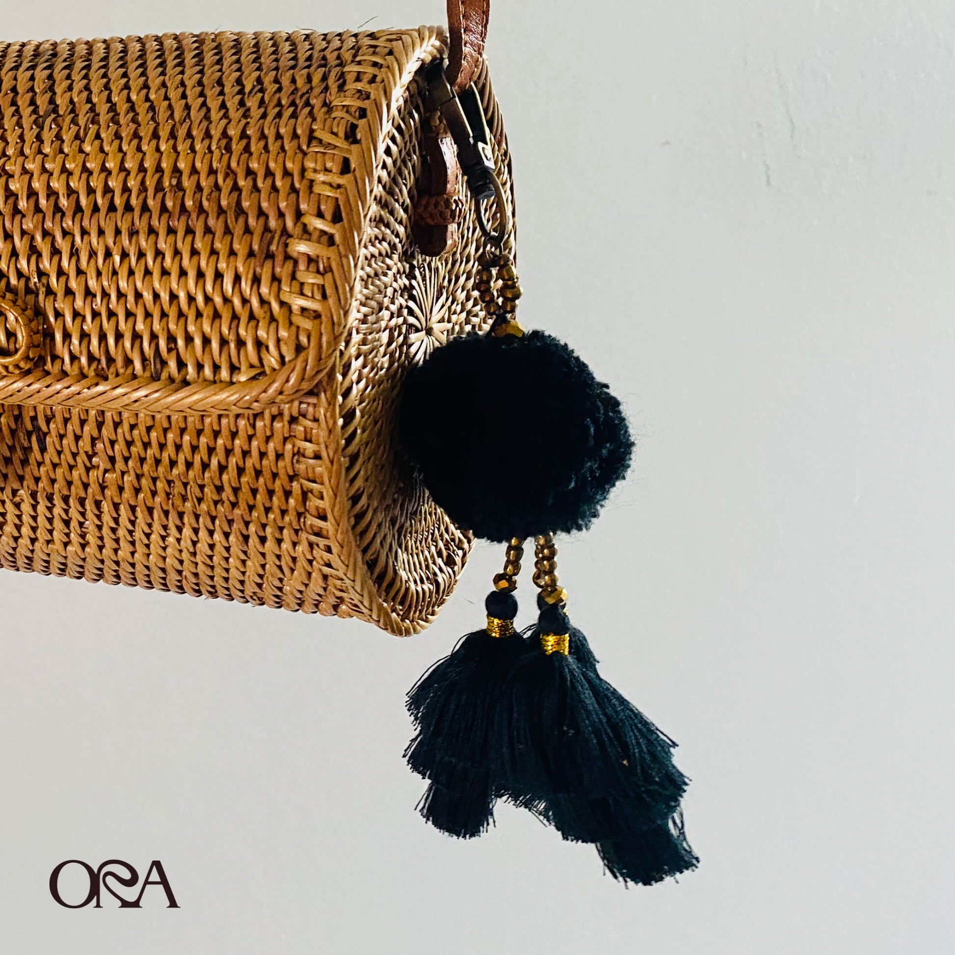 Black Tassel - ORA