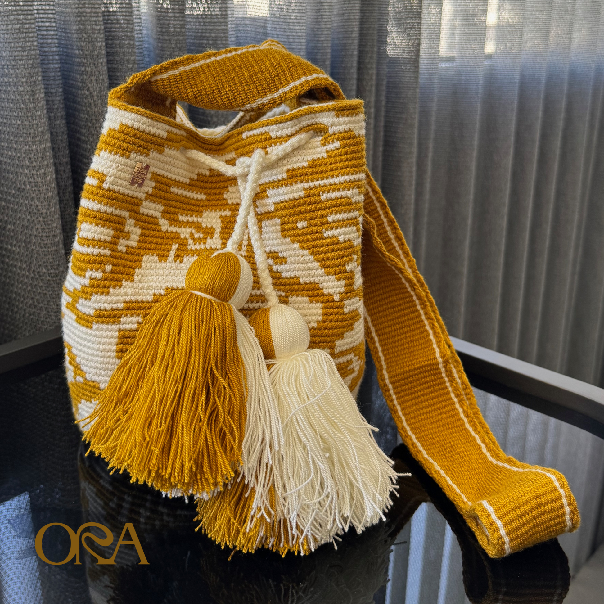 Medium Wayuu Bag in Flowers - ORA