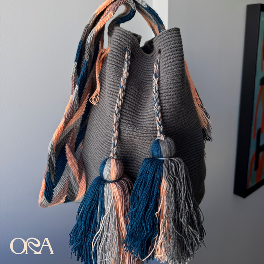 Wayuu Bag in Charcoal - ORA